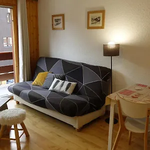 studio-montagne-les-allues.hotels-rhonealpes.com/