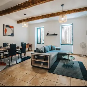 appartement-coeur-de-ville-aux-portes-du-luberon.fr-provencehotel.com/