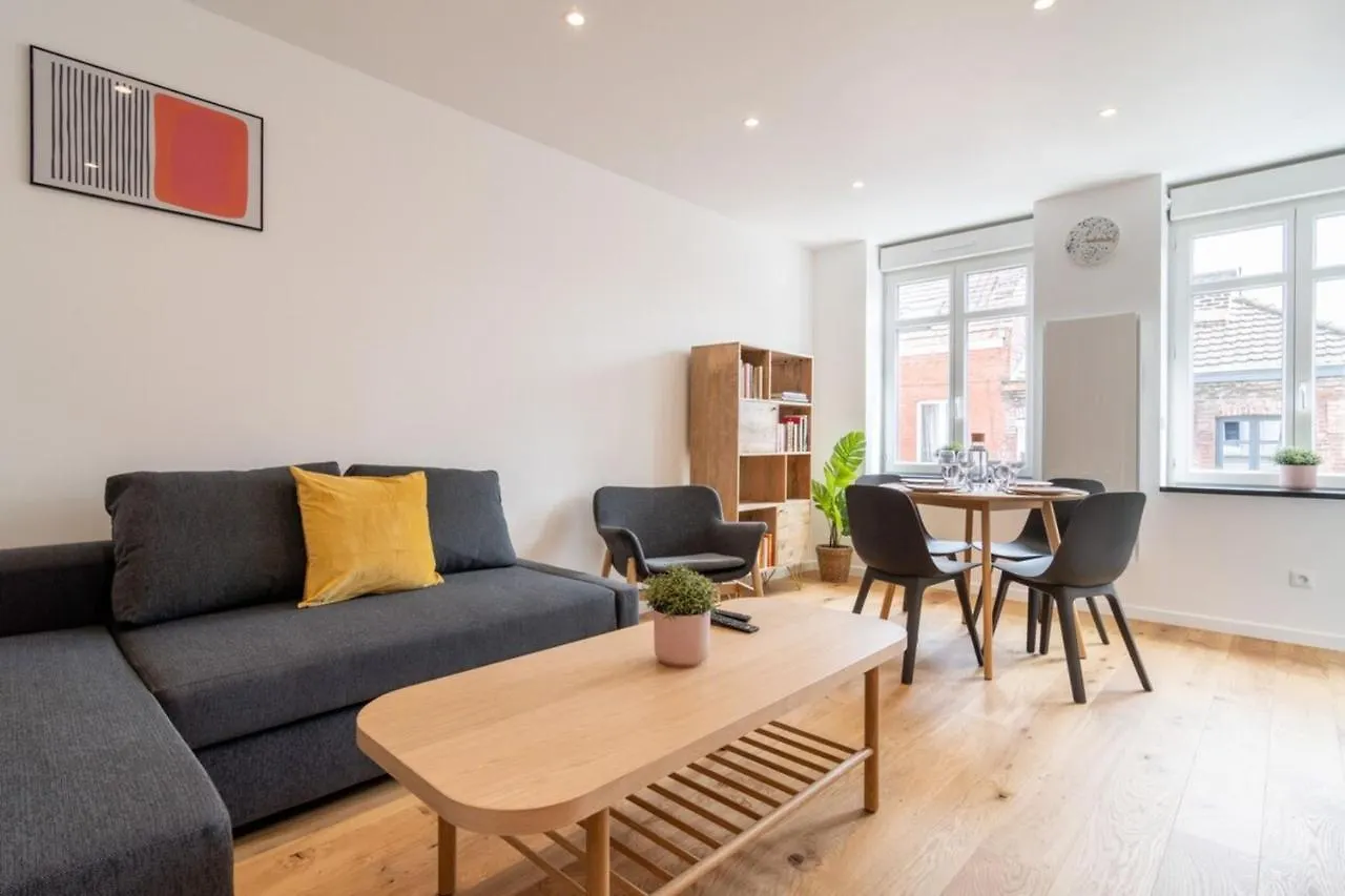 Heart Of Lille - Nice Cozy & Functional Ap contacts